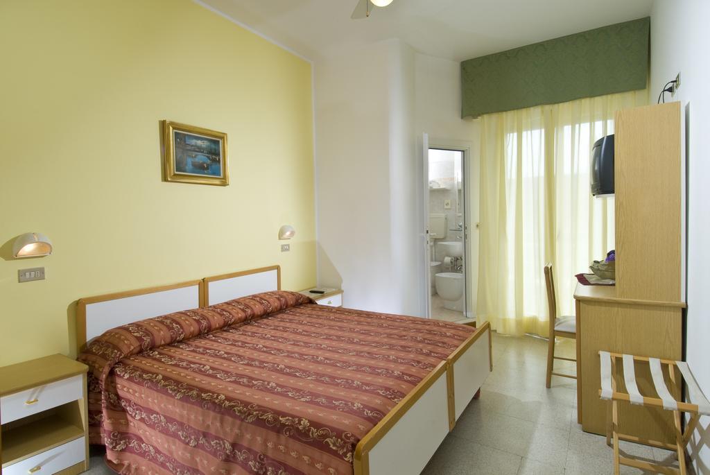 Hotel Solmar Каттолика Номер фото